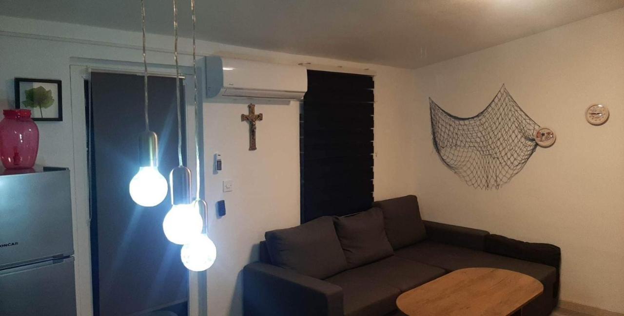 Apartman Kety Вир Екстериор снимка